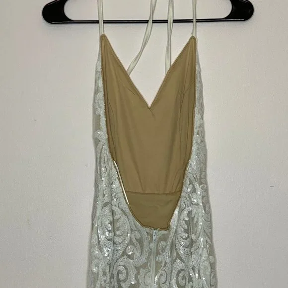 Windsor Meg Formal Sequin Halter Dress White Sz M - Picture 8 of 15